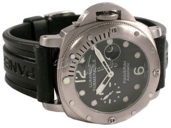 Panerai Luminor Submersible Automatic