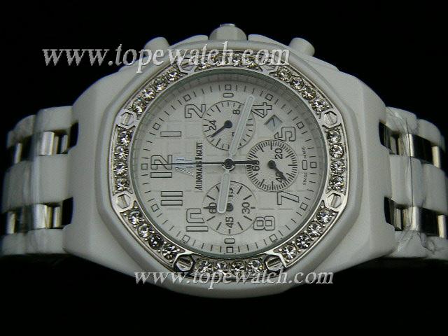 Replica Audemars Piguet_SS Band_Silver Case_White Face_42mm/11mm_Quartz