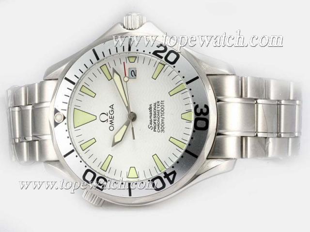 Replica Omega Seamaster Swiss ETA 2836 Movement with White Dial