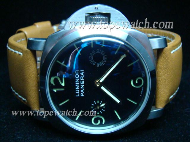 Replica Panerai P-103